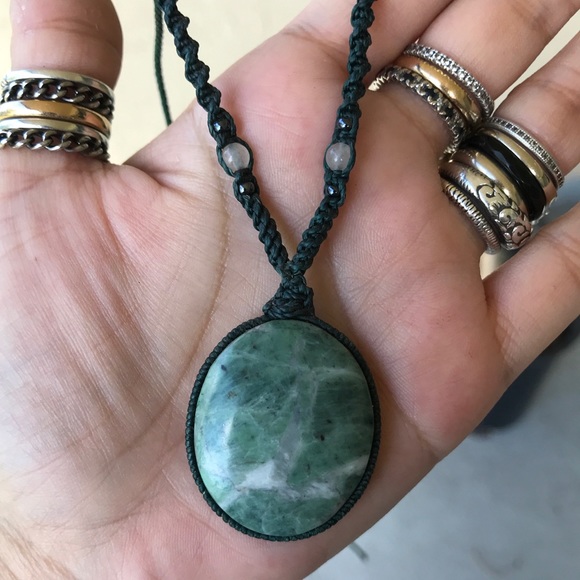 Silverskylight Jewelry - Sold macrame boho agate gemstone necklace